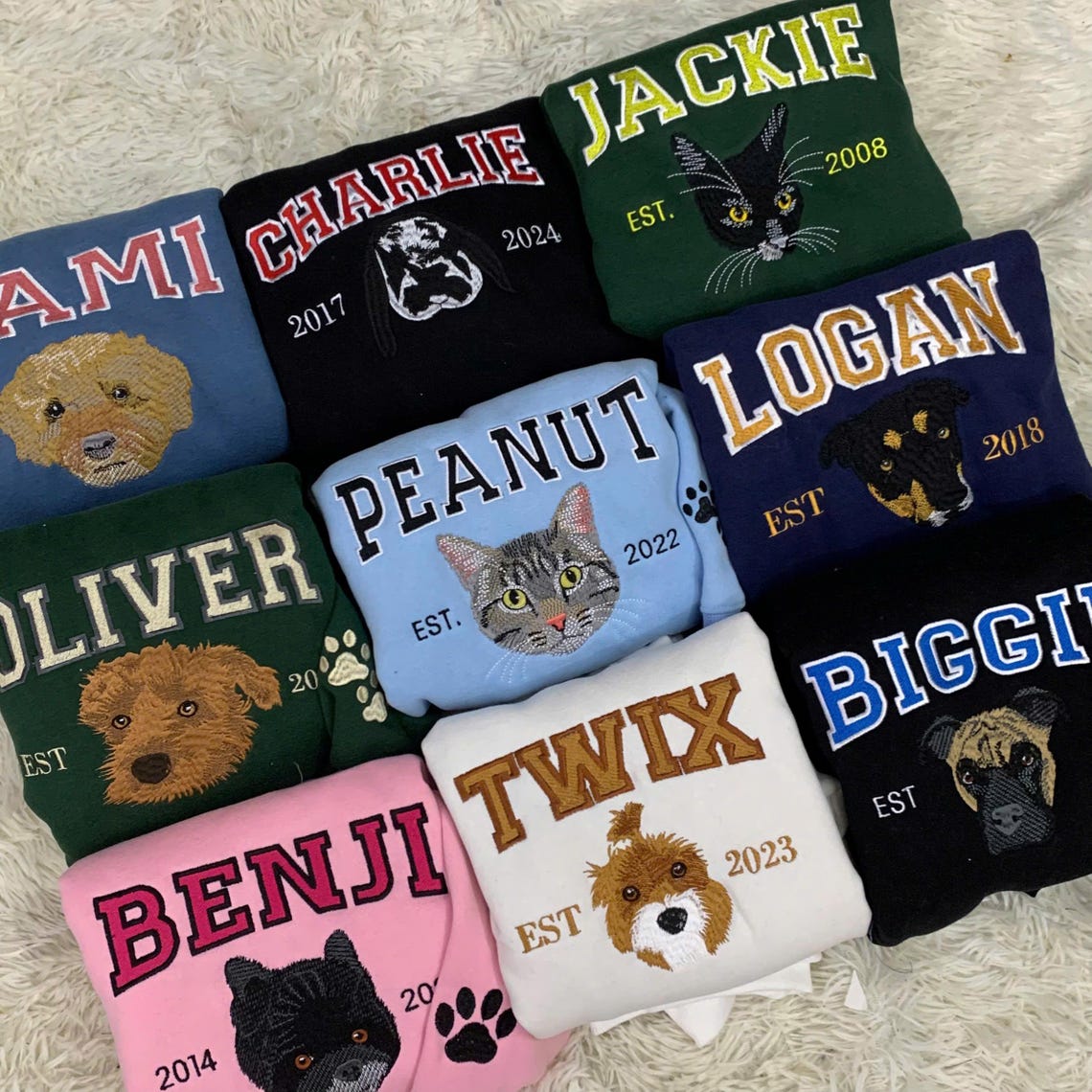 Personalisiertes besticktes Haustiergesicht und Haustiername Sweatshirt Hundeportrait bestickt Crewneck Haustierliebhaber Geschenk