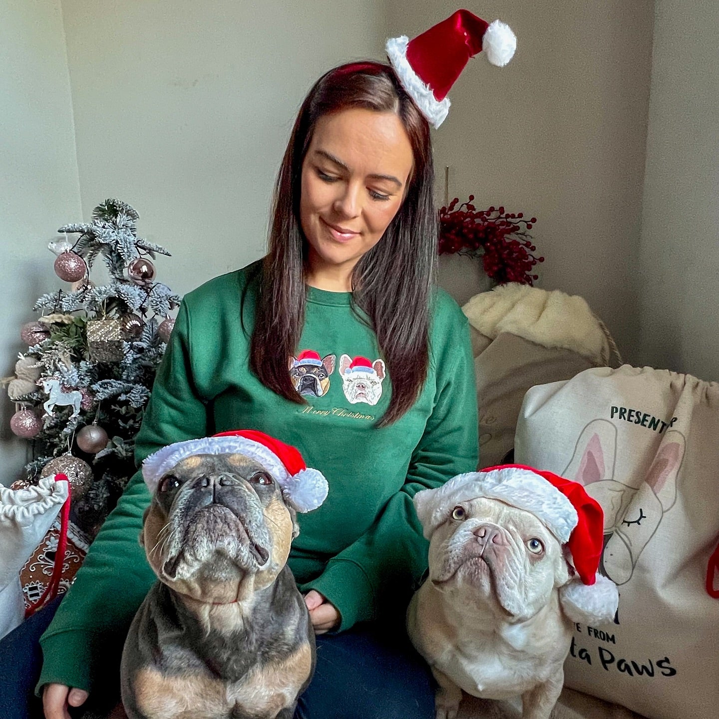 Personalisiertes Sweatshirt mit besticktem Haustiergesicht und Namen für Tierliebhaber