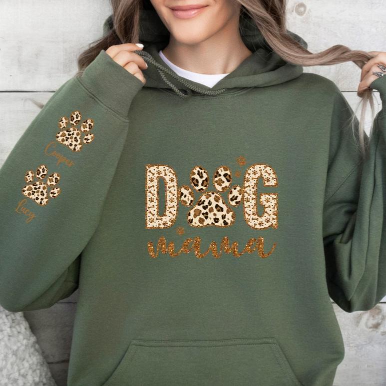 Personalisiertes Leoparden-Sweatshirt für Hundemama mit Hundenamen am Ärmel, Geschenk für Hundemama