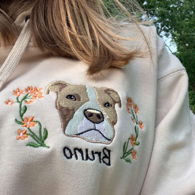 Personalisiertes besticktes Haustiergesicht und Haustiername Sweatshirt Hundeportrait bestickt Crewneck Haustierliebhaber Geschenk