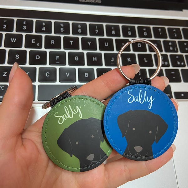 Personalized Leather Dog Keychain Gift for Pet Lovers