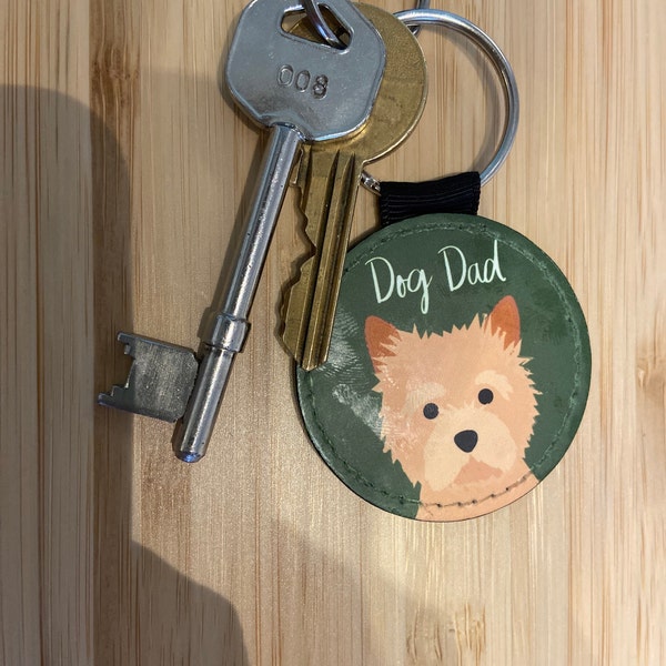 Personalized Leather Dog Keychain Gift for Pet Lovers