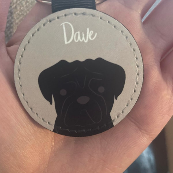 Personalized Leather Dog Keychain Gift for Pet Lovers