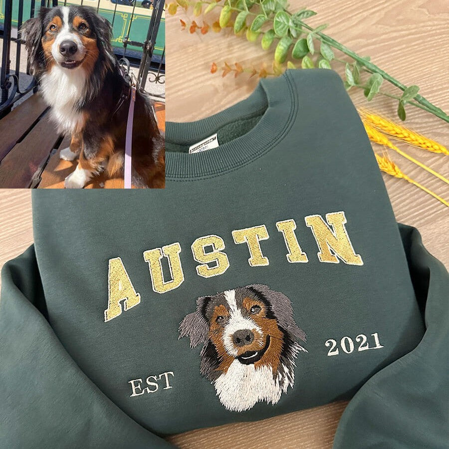 Personalisiertes besticktes Haustiergesicht und Haustiername Sweatshirt Hundeportrait bestickt Crewneck Haustierliebhaber Geschenk