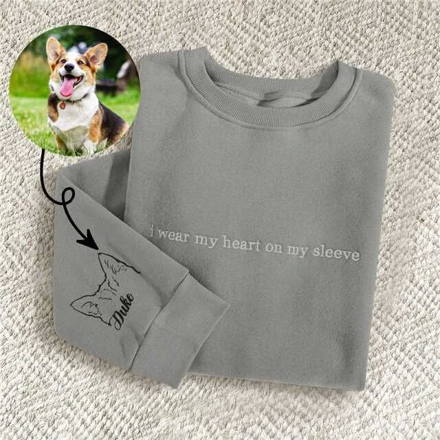 Bester Verkauf!! Personalisiertes Sweatshirt mit besticktem „Herz auf meinem Ärmel“ und Hunde-/Katzenohren am Ärmel, Geschenk für alle Tierliebhaber