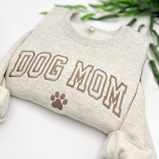 Personalisiertes Hundemama-Sweatshirt mit Kosenamen auf dem Ärmel, Geschenk für Tierliebhaber